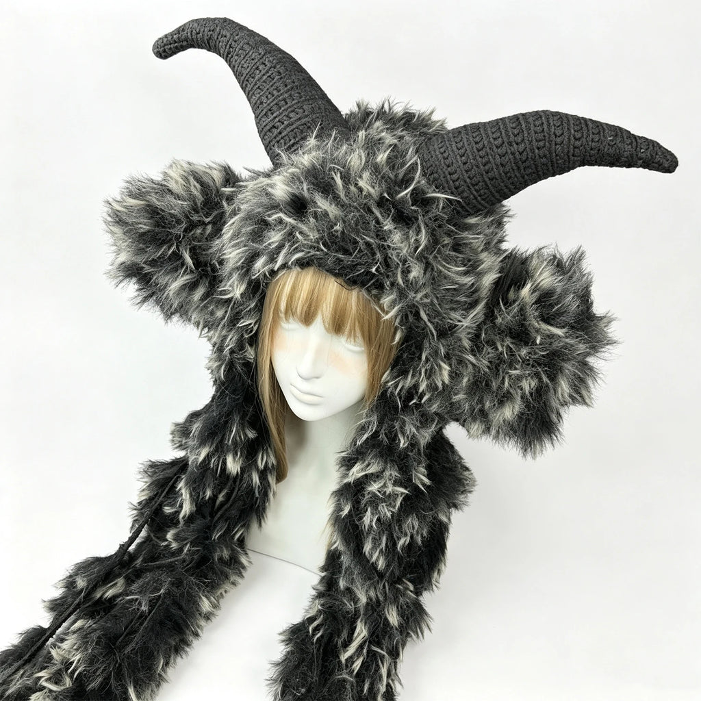 Knotwild Black Ram Horn Hood – view 6