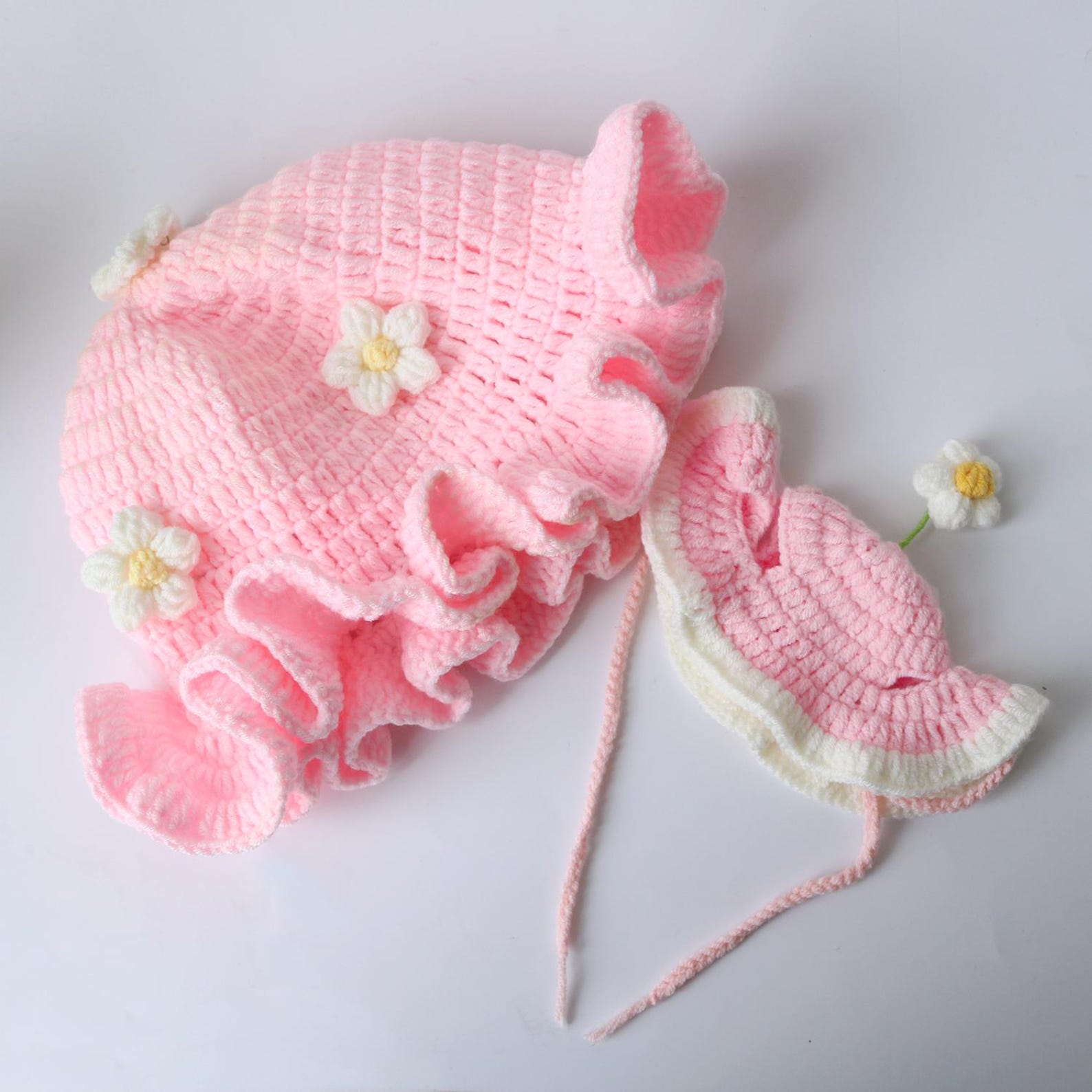 Daisy Beanie — Hand-Crochet Human & Cat Matching Set